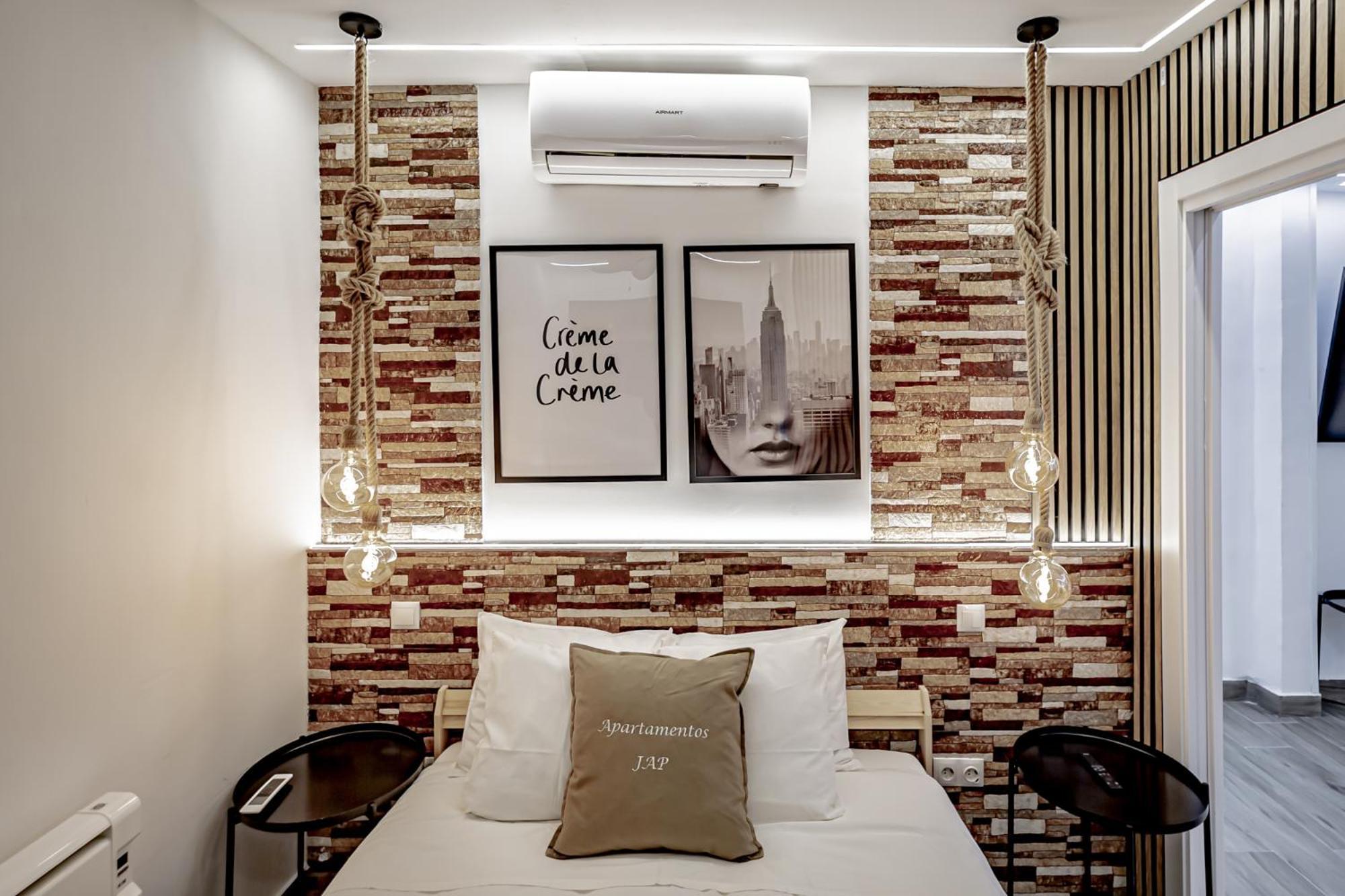 Apartamentos Estrecho Madrid Chambre photo